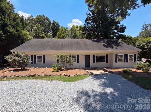 1322 Carolyn Dr, Charlotte, NC, 28205-5630 | Card Image