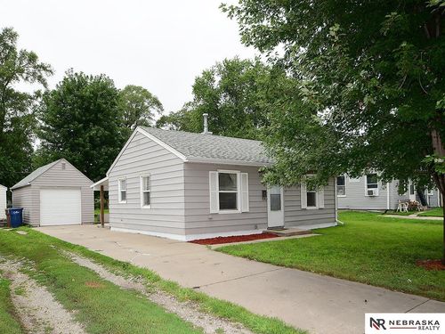2608 Crawford St, Bellevue, NE, 68005-5305 | Card Image