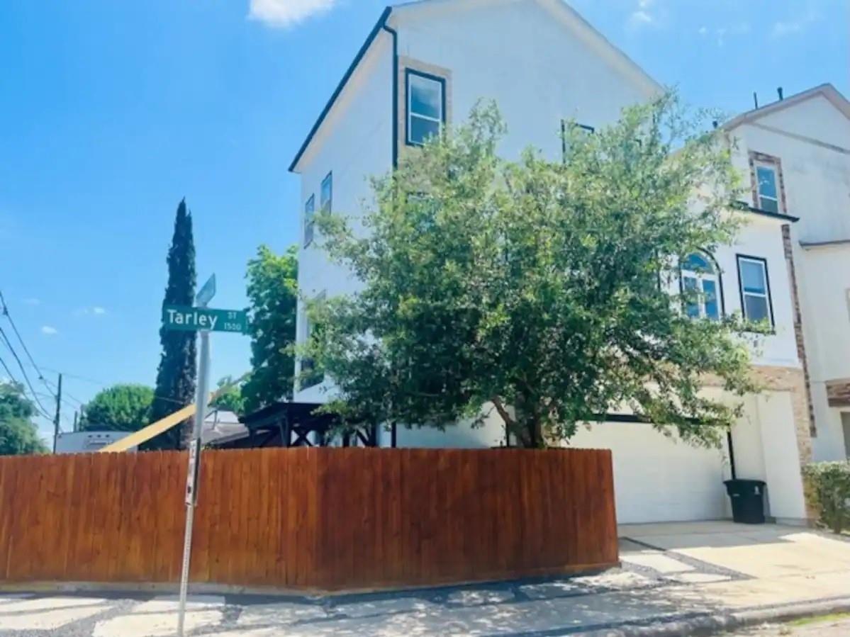 Residential in Houston 4