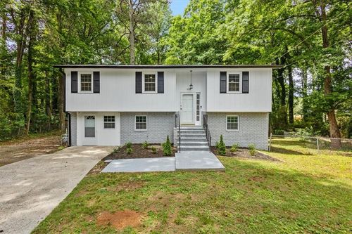 394 Burr Oak Ct, Lawrenceville, GA, 30046-6204 | Card Image