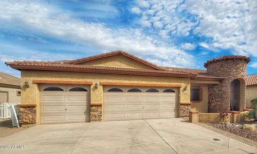 272-2101 S Meridian Rd, Apache Junction, AZ, 85120-7203 | Card Image