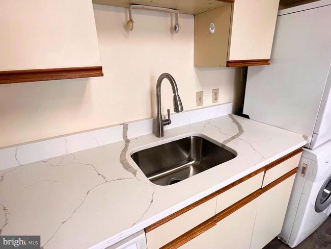 APT-907N - 5505 Seminary Rd, Condo with 1 bedrooms, 1 bathrooms and null parking in FALLS CHURCH VA | Image 11