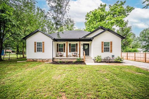 130 Blakey St, Auburn, KY, 42206-5157 | Card Image