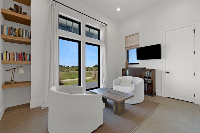 Two Primary Closets | Image 27