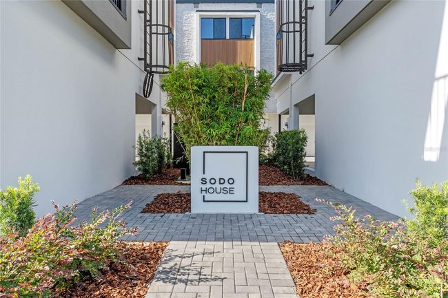 D - 42 W Harding St, Townhouse with 3 bedrooms, 4 bathrooms and null parking in ORLANDO FL | Image 5