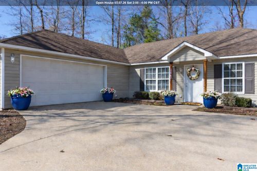 20540 Regena Dr, Mc Calla, AL, 35111-1678 | Card Image