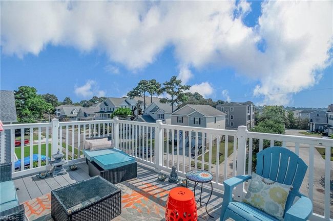 9509 14 Th Bay St, House attached with 4 bedrooms, 3 bathrooms and null parking in Norfolk VA | Image 40