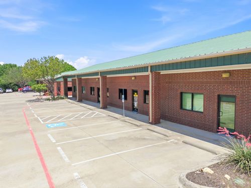 519 Bennett Ln, Lewisville, TX, 75057-4805 | Card Image