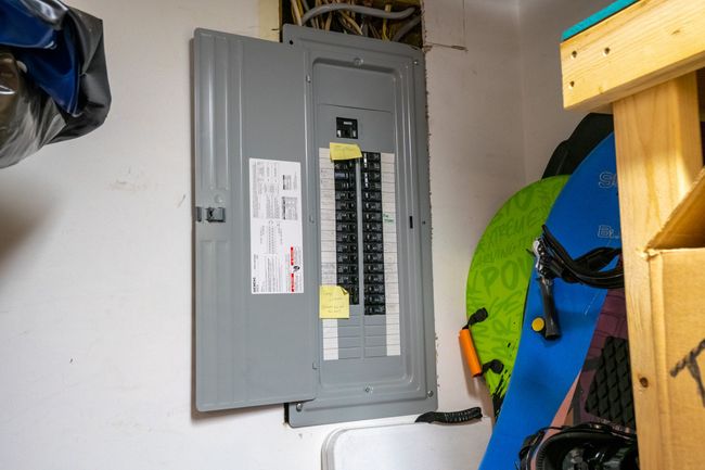 Storage/ Breaker Box Room | Image 27