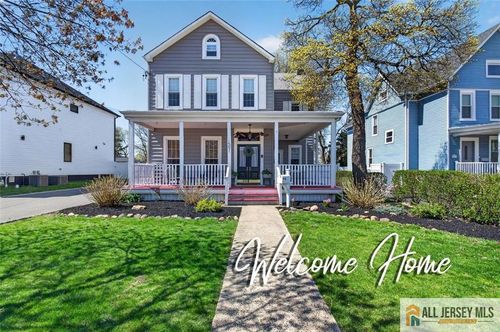 591 Barron Ave, Woodbridge, NJ, 07095-3005 | Card Image