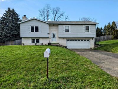 6428 Hearthstone Lane, House other with 3 bedrooms, 1 bathrooms and null parking in Erie PA | Image 1