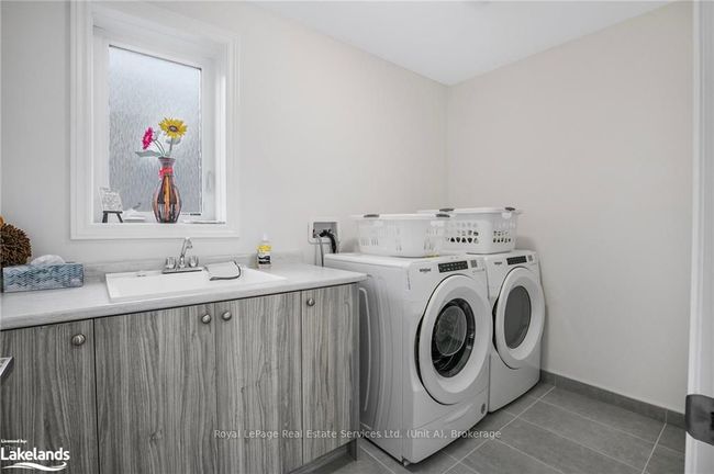 2 Beatrice Dr, House other with 3 bedrooms, 3 bathrooms and 2 parking in Wasaga Beach ON | Image 16