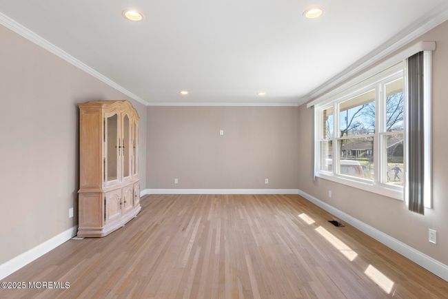 53 Asbury Ave, House other with 3 bedrooms, 2 bathrooms and null parking in Oceanport NJ | Image 6