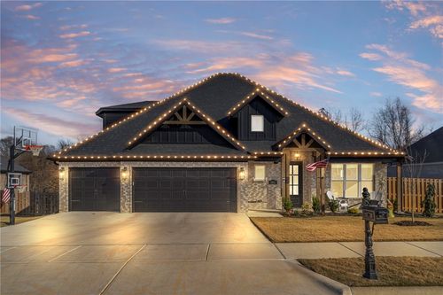 2412 Bergman Rd, Pea Ridge, AR, 72751-4053 | Card Image