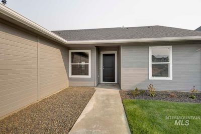 2506 E Sunrise Street, House other with 3 bedrooms, 2 bathrooms and 3 parking in Emmett ID | Image 2