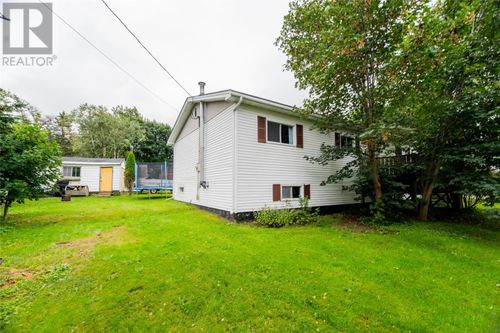 1 Holyrood Pl, Holyrood, NL, A0A2R0 | Card Image