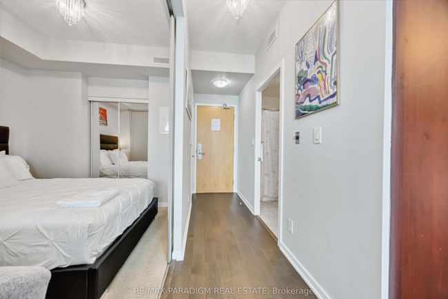 4209 - 55 Bremner Blvd, Condo with 1 bedrooms, 1 bathrooms and null parking in Toronto ON | Image 7