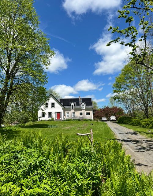 564 Hussey Hill Road, Vassalboro, ME, 04989 | Card Image