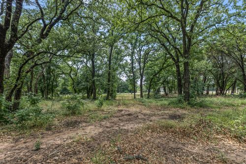 9012 Emma Ct, Granbury, TX, 76049-6399 | Card Image