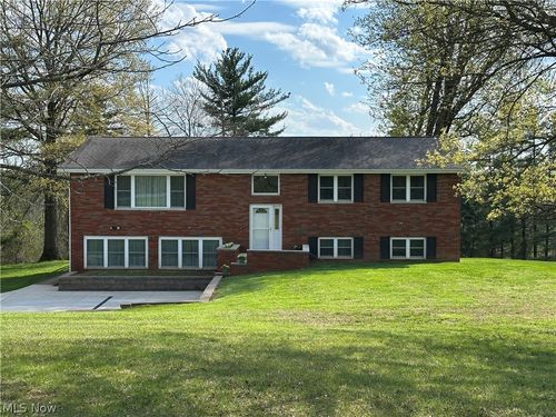 285 Ae Miller Rd, Lowell, OH, 45744-7312 | Card Image