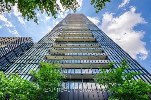 4804-101 Charles Street E, Toronto C08, ON, M4Y0A9 | Card Image