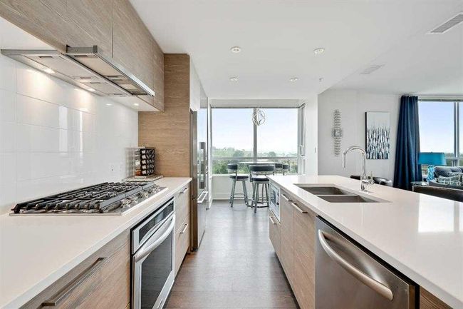 804 - 38 9 St Ne, Condo with 2 bedrooms, 2 bathrooms and 1 parking in Calgary AB | Image 10