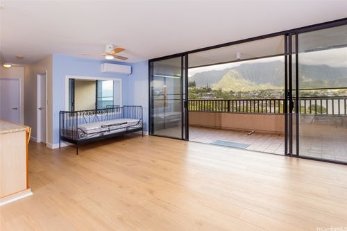 3743-46-051 Konohiki St, Kaneohe, HI, 96744-6111 | Card Image