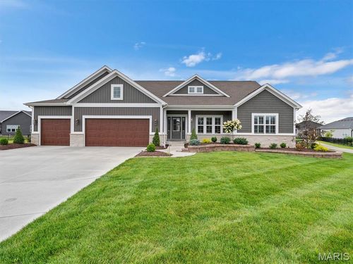 151 Royal Troon Dr, O Fallon, MO, 63368-3536 | Card Image