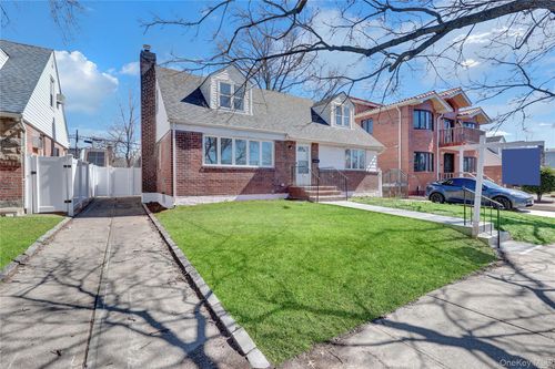 53-33 202nd St, Oakland Gardens, NY, 11364-1627 | Card Image