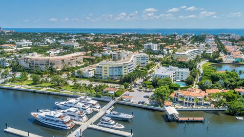 phb-389 S Lake Dr, Palm Beach, FL, 33480-4567 | Card Image
