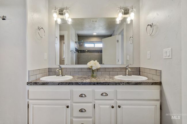 9248 Rolling Hills Ct, House other with 3 bedrooms, 2 bathrooms and 3 parking in Nampa ID | Image 31