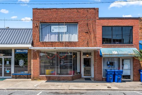 118 S Chatham Ave, Siler City, NC, 27344-3412 | Card Image