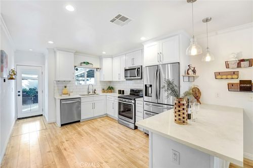 5217 Navarro St, Los Angeles, CA, 90032 | Card Image