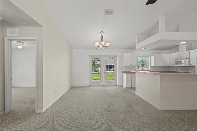 2732 Alamanda Dr, House other with 3 bedrooms, 2 bathrooms and null parking in Edgewater FL | Image 6