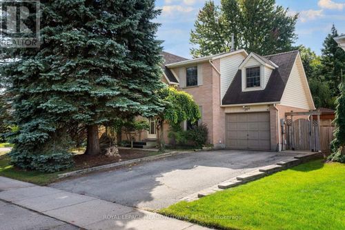 209 Elmira Rd S, Guelph, ON, N1K1R2 | Card Image