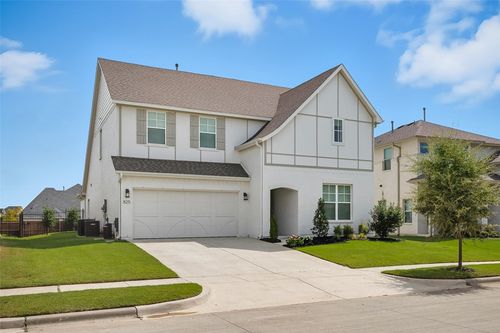 825 Highlands Ave, Aledo, TX, 76008-1578 | Card Image