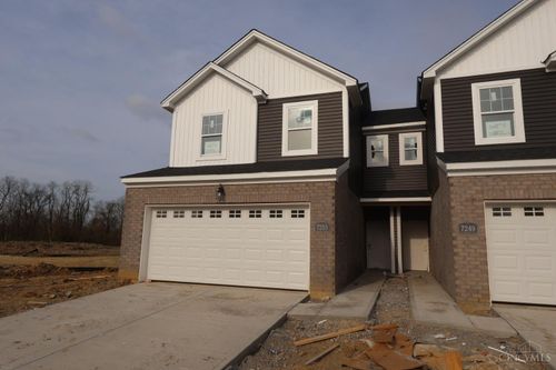 7253 Granada St, Cincinnati, OH, 45227 | Card Image