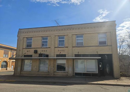 8880 Main St, Mountain Iron, MN, 55768 | Card Image