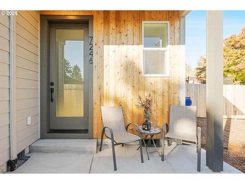 4-7246 Se 78th Ave, Portland, OR, 97206-7803 | Card Image