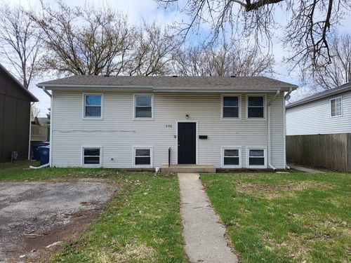 2106 Lewis Ave, North Chicago, IL, 60064-2545 | Card Image