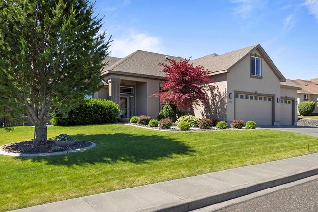 586 Lodi Loop, Home with 4 bedrooms, 3 bathrooms and null parking in Richland WA | Image 45