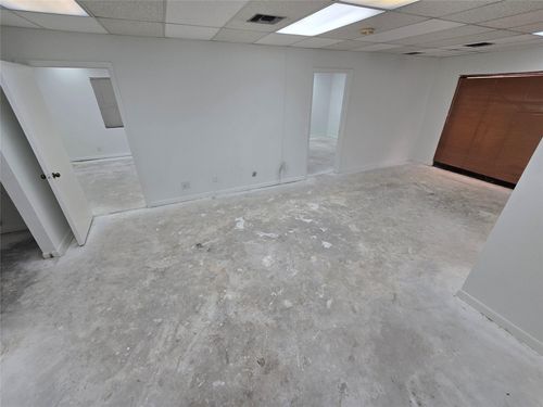 ste-101-7800 W Oakland Park Blvd, SUNRISE, FL, 33351-6742 | Card Image