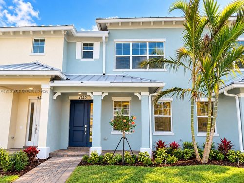 3-4920 Eucalyptus Dr, Hollywood, FL, 33021-7097 | Card Image