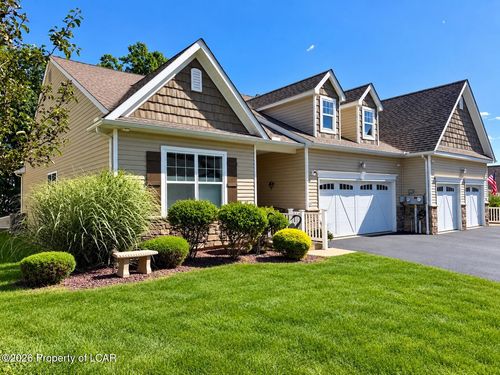 19 Reserve Dr, Drums, PA, 18222-2077 | Card Image