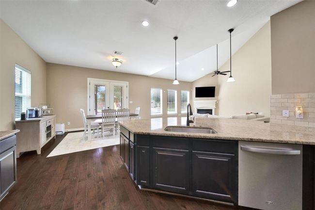 7545 Tyler Run Blvd, House other with 4 bedrooms, 4 bathrooms and 3 parking in Conroe TX | Image 12