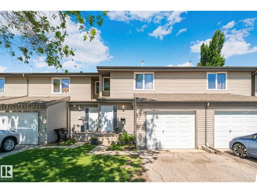 41 Akinsdale Gdns, St Albert, AB, T8N2W8 | Card Image