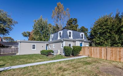 900 Illinois Road, House other with 3 bedrooms, 2 bathrooms and 4 parking in Wilmette IL | Image 2