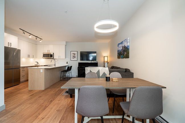 210 - 6968 Royal Oak Ave, Condo with 1 bedrooms, 1 bathrooms and 1 parking in Burnaby BC | Image 6