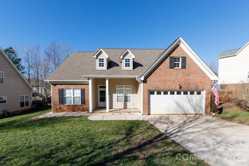 424 Elizabeth Valley Ln, Lake Wylie, SC, 29710-6074 | Card Image