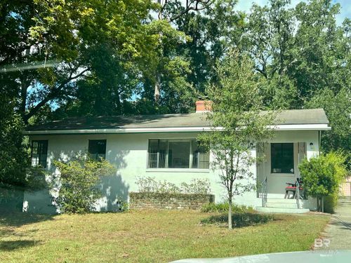 119 Pier Ave, Fairhope, AL, 36532-1234 | Card Image